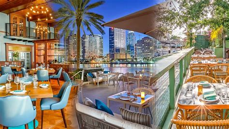 best places to eat miami|best restaurants in downtown miami.